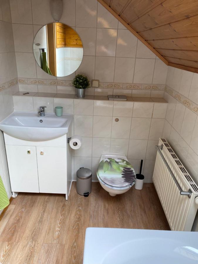 Ruhige Ferienwohnung Dreihansen Lossnitz Exterior photo